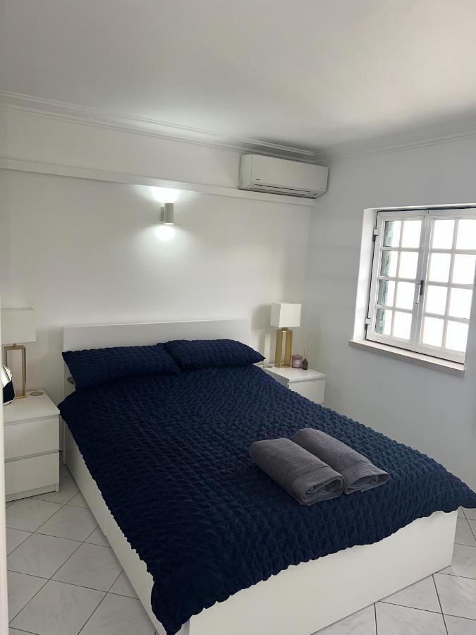 Relaxing 2 Bedroom House 5 Minutes Away From Vilamoura Marina Quarteira Ngoại thất bức ảnh