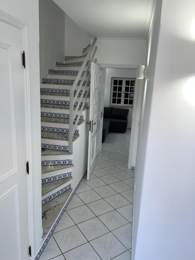 Relaxing 2 Bedroom House 5 Minutes Away From Vilamoura Marina Quarteira Ngoại thất bức ảnh