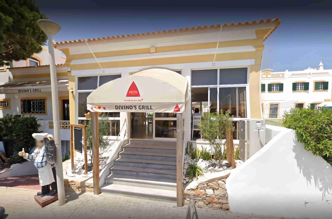 Relaxing 2 Bedroom House 5 Minutes Away From Vilamoura Marina Quarteira Ngoại thất bức ảnh